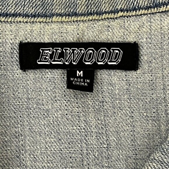 Elwood Mens Size Medium Distressed Legend Graphic Denim Trucker Jacket - Picture 7 of 7